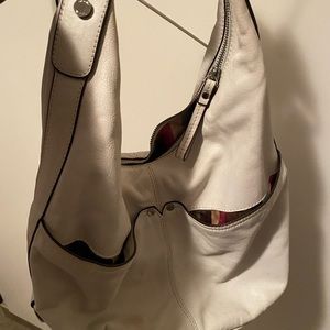 None/crème color Tiangello shoulder bag with interior pockets leather